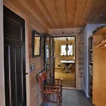 Chaleter Relaxing Getaway Sauna,terrace And Pet Friendly *